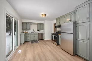 1644 Matilda St NE, Grand Rapids, MI 49503 - Photo 7