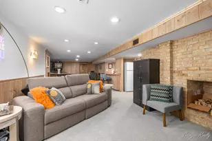 830 Russwood St NE, Grand Rapids, MI 49505 - Photo 21