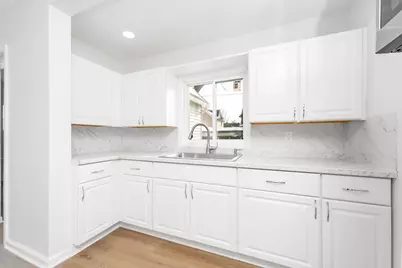 1006 Hays Park Avenue, Kalamazoo, MI 49001 - Photo 11