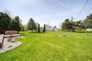 186 Harris Dr, Cement City, MI 49233 - Photo 29