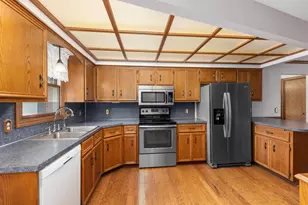 6702 N Wentward Ct, Hudsonville, MI 49426 - Photo 9