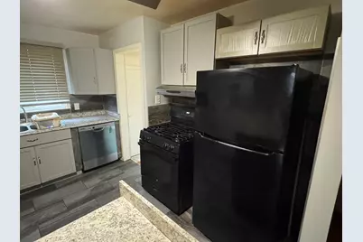 20290 Woodmont Street, Harper Woods, MI 48225 - Photo 7