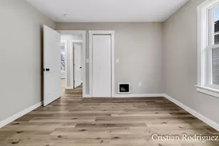 145 Straight Ave NW, Grand Rapids, MI 49504 - Photo 29