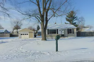 46589 Huling St, Shelby Twp, MI 48317 - Photo 3