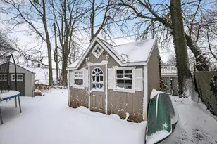 117 Charles Ct, Buchanan, MI 49107 - Photo 23