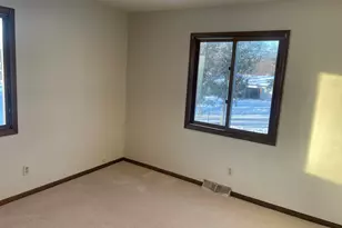 1964 Bluehill Dr NE, Grand Rapids, MI 49525 - Photo 13