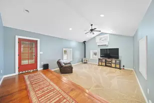 208 Glasgow Rd, Jackson, MI 49201 - Photo 7