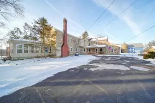 208 Glasgow Rd, Jackson, MI 49201 - Photo 3