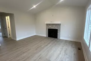 744 Hawthorn Ct, Middleville, MI 49333 - Photo 13