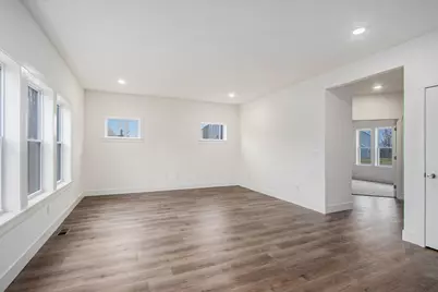 5589 Paxton Court, Portage, MI 49024 - Photo 5