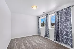 75603 Ridgeway Dr, Lawton, MI 49065 - Photo 13