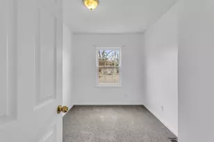 230 W Prospect St, Jackson, MI 49203 - Photo 13