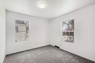 442 Adams St SE, Grand Rapids, MI 49507 - Photo 11