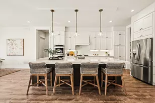 15102 Steve's Dr, Grand Haven, MI 49417 - Photo 5