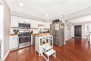 237 Winchester St, South Lyon, MI 48178 - Photo 15