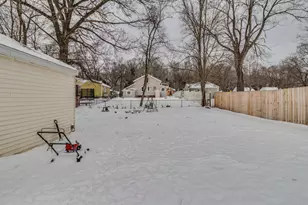 60 W Spaulding Ave W, Battle Creek, MI 49037 - Photo 3