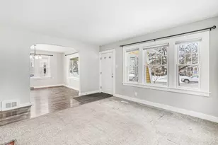 188 E 26th St, Holland, MI 49423 - Photo 7