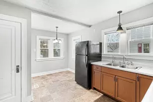 188 E 26th St, Holland, MI 49423 - Photo 11