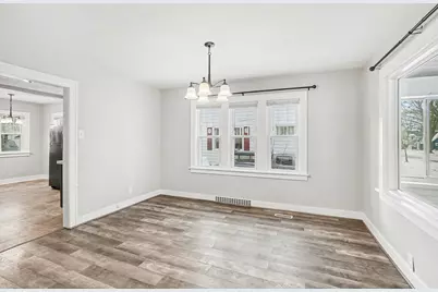 188 E 26th Street, Holland, MI 49423 - Photo 9