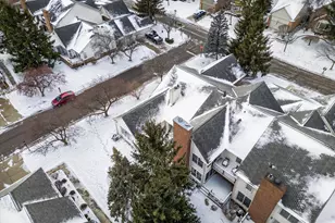 39828 Village Run Dr, Northville, MI 48168 - Photo 49