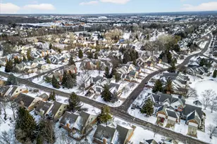 39828 Village Run Dr, Northville, MI 48168 - Photo 57