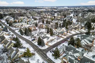 39828 Village Run Dr, Northville, MI 48168 - Photo 53