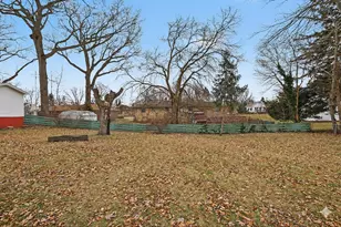 2854 Oak St, Stevensville, MI 49127 - Photo 7