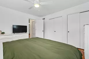 232 Glenview St, Paw Paw, MI 49079 - Photo 23