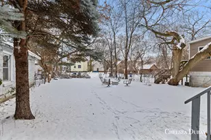 1128 Mc Reynolds Ave NW, Grand Rapids, MI 49504 - Photo 27