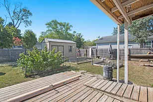 1408 Silverbrook Ave, Niles, MI 49120 - Photo 17