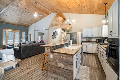 323 S Truhn Road, Fowlerville, MI 48836 - Photo 15