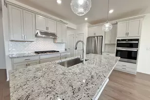 5586 E Spaniel Dr, Ann Arbor, MI 48108 - Photo 5