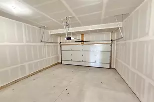 5586 E Spaniel Dr, Ann Arbor, MI 48108 - Photo 37