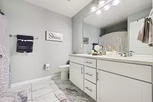 16089 Diamante Dr, Macomb, MI 48044 - Photo 37