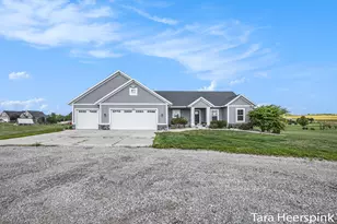 1649 Byron Rd, Hudsonville, MI 49426 - Photo 25