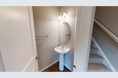 2794 Ashcombe Drive, Ann Arbor, MI 48105 - Photo 5