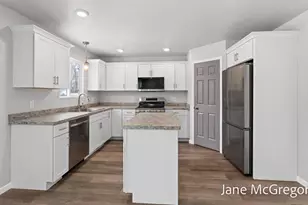 1065 James Ave, Muskegon, MI 49442 - Photo 13