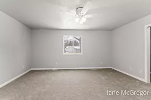 1065 James Ave, Muskegon, MI 49442 - Photo 27