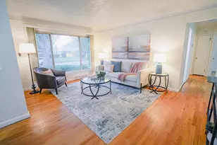 13941 Pearson St, Oak Park, MI 48237 - Photo 3