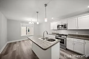 352 Mason Ave, Muskegon, MI 49441 - Photo 9