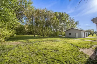 115 E Xy Avenue, Vicksburg, MI 49097 - Photo 3