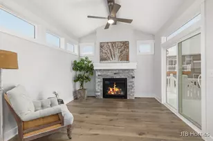 6602 Timber Crst Dr NE, Rockford, MI 49341 - Photo 7