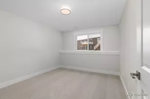 6602 Timber Crst Dr NE, Rockford, MI 49341 - Photo 31