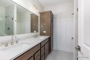 6602 Timber Crst Dr NE, Rockford, MI 49341 - Photo 21