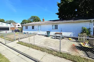 1704 E Meyers Ave, Hazel Park, MI 48030 - Photo 19