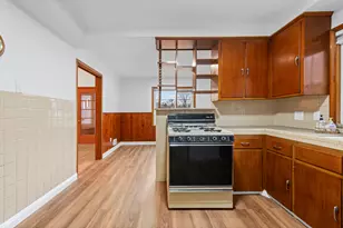 15887 Beech Daly, Bedford, MI 48239 - Photo 11