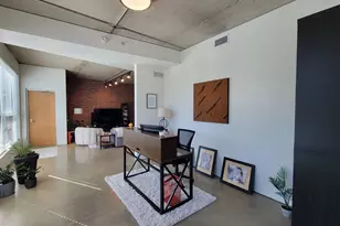 300 Hamilton St, Plymouth, MI 48170 - Photo 17