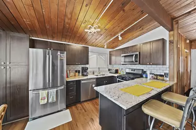 261 Somerset Drive, Brooklyn, MI 49230 - Photo 13