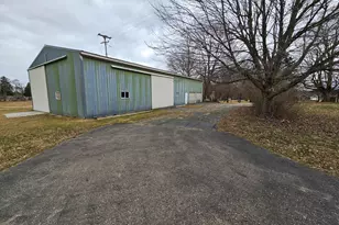66598 Territorial Rd, Lawrence, MI 49064 - Photo 3