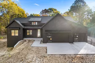 7650 Courtland Dr NE, Rockford, MI 49341 - Photo 43